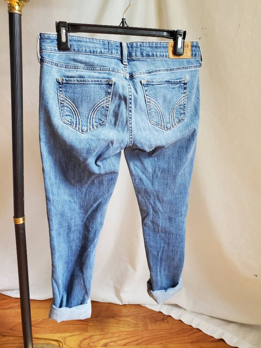 Hollister Jeans - Picture 7 of 16